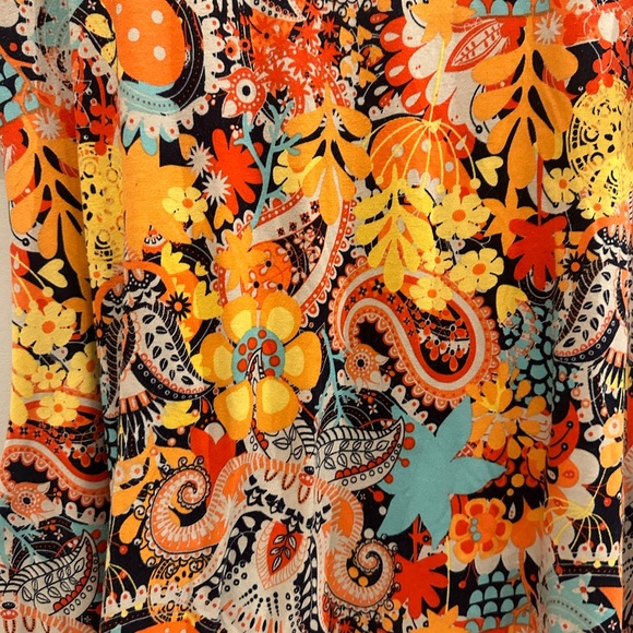 Lularoe Perfect T. Women’s XS. - Picture 3 of 4